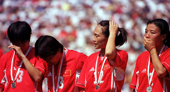 追忆最美的铿锵玫瑰：99年女足世界杯