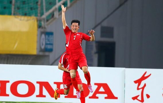 东亚杯-日本队遭逆转 1-2爆冷负朝鲜