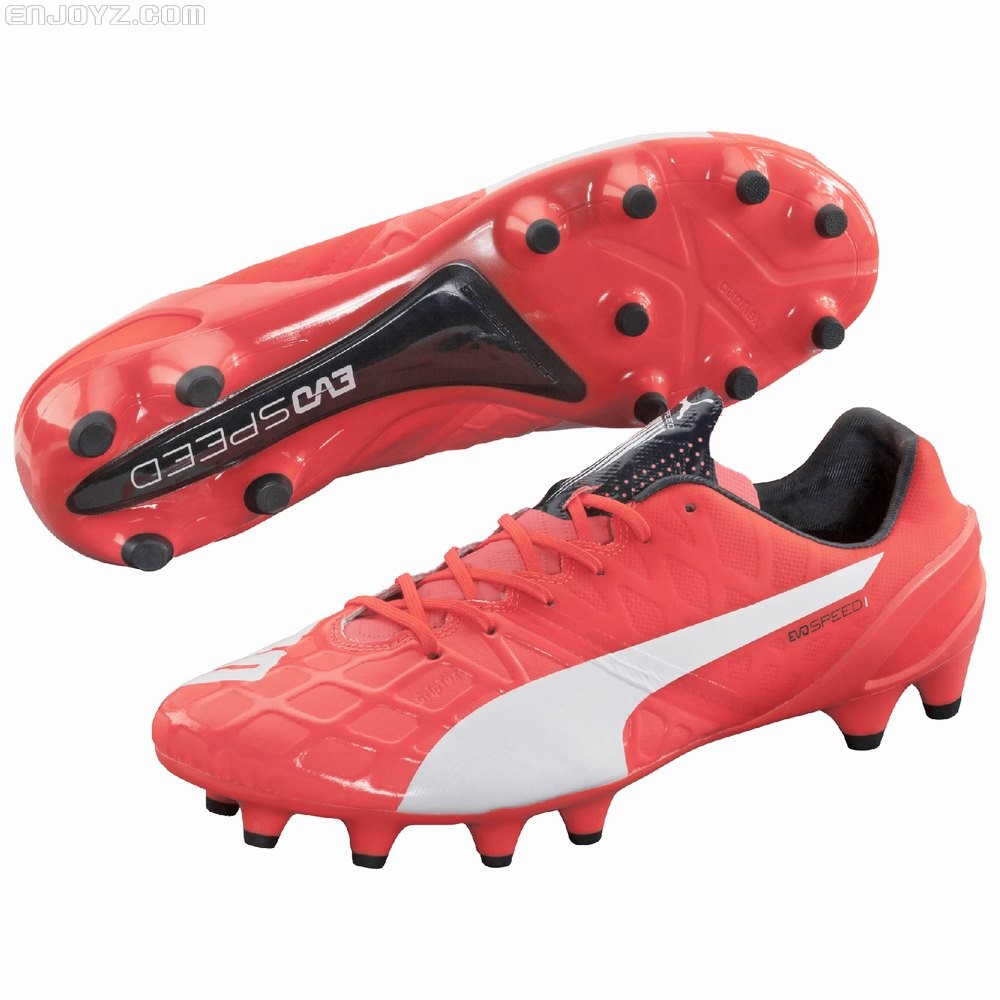 PUMA全新evoSPEED 1.4 FG足球战鞋登场